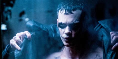 The Crow Star Bill Skarsgård Got Naked and Jumped in Tank of Oil